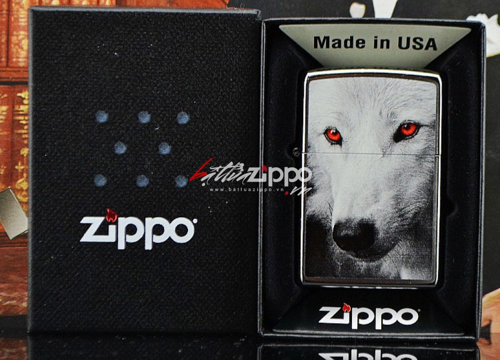 Bật lửa zippo chính hãng họa tiết mắt sói đỏ 2015
