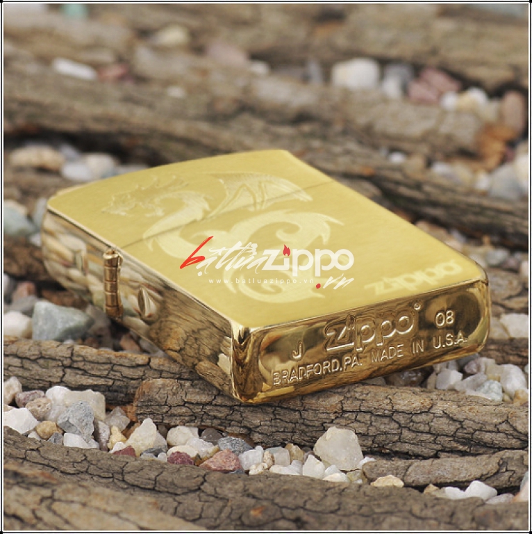 Bật lửa Zippo chính hãng đồng khắc rồng mẫu 004