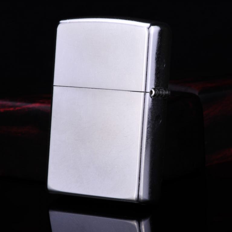 Bật lửa Zippo phiên bản Danny White Label Jem Bean