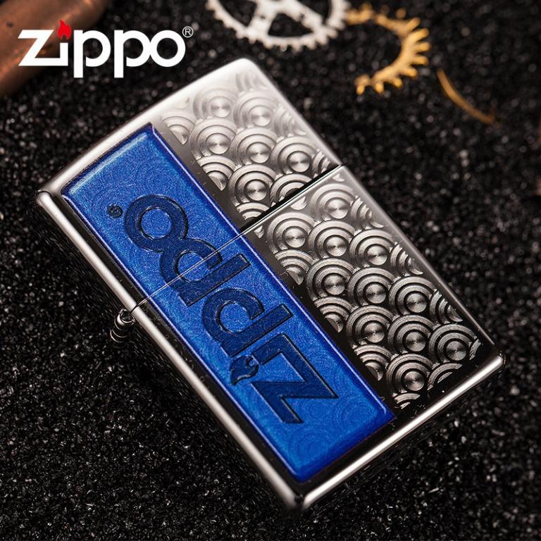 Bật lửa Zippo hoa văn bạc nền xanh