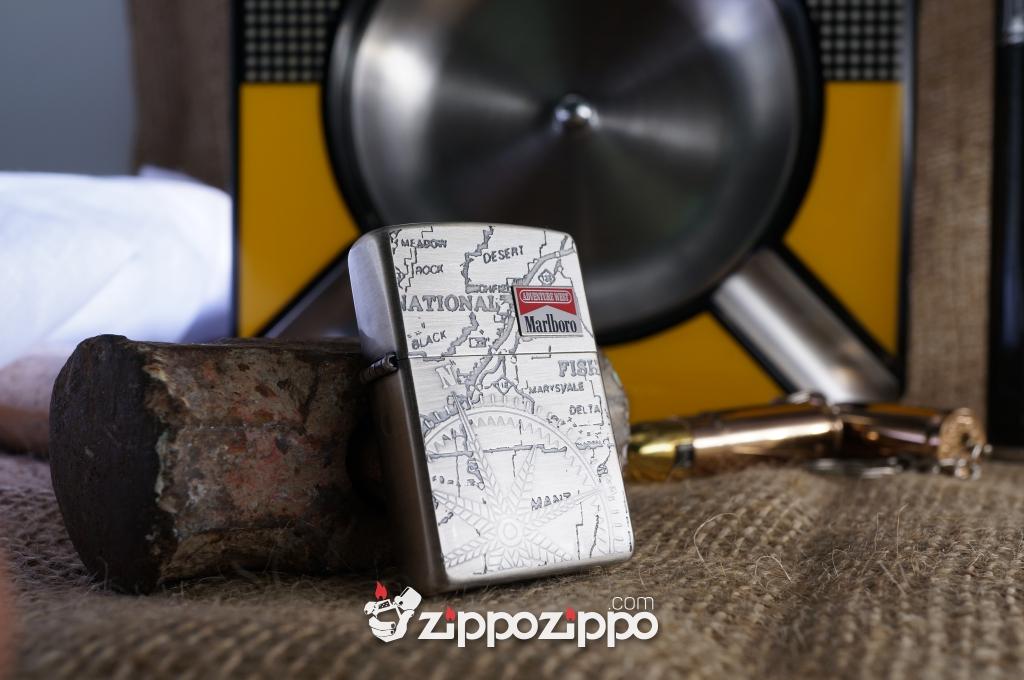 Zippo Malboro La Bàn đỏ