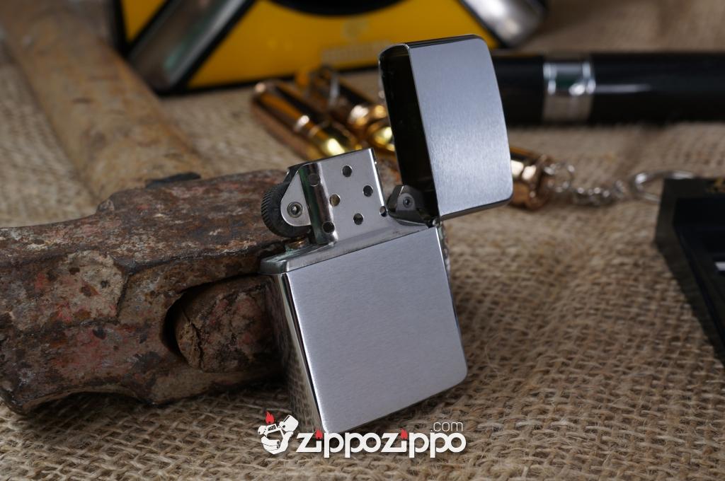 bật lửa zippo cổ logo máy bay sản xuất năm 1990