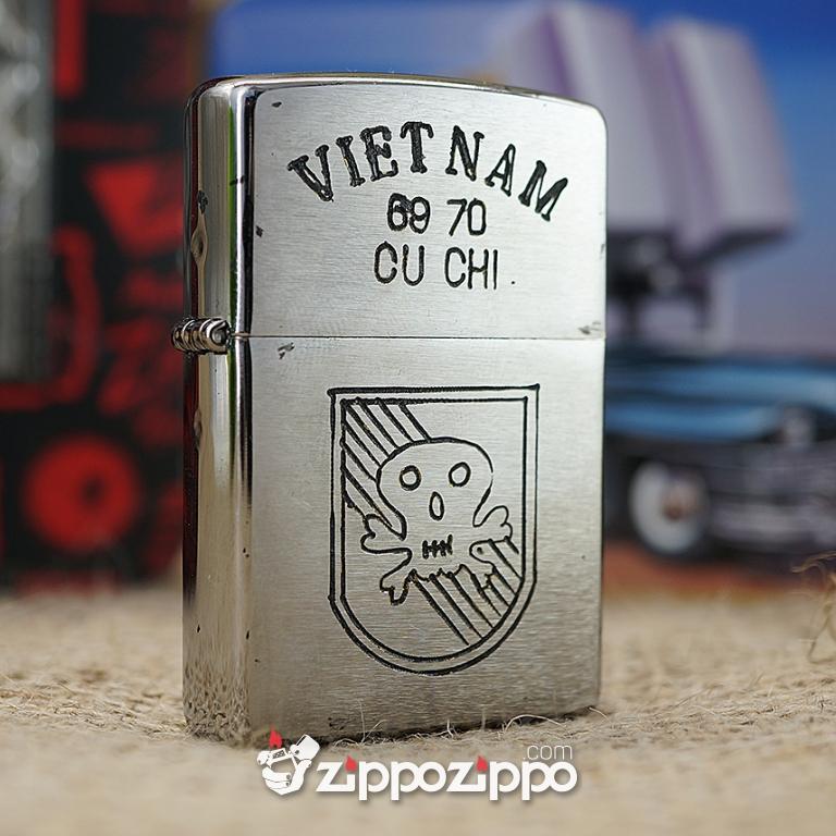 Bật lửa zippo chiến tranh việt nam sản xuất 2017 ( VIETNAM-CU CHI 69-70 )