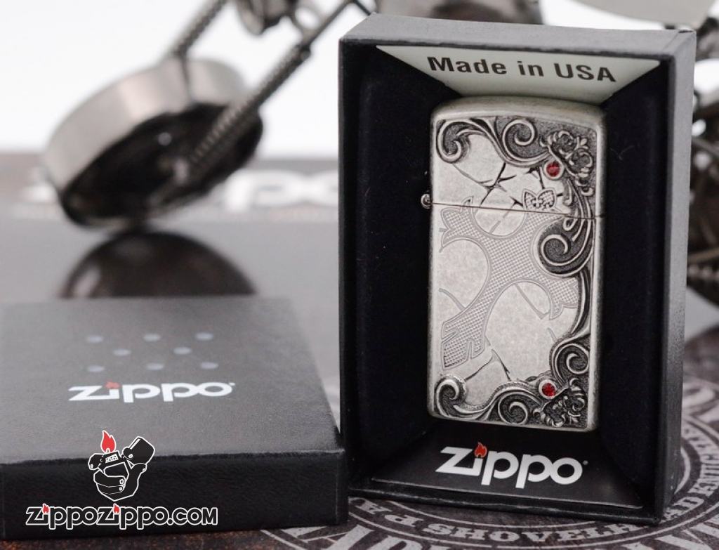 Zippo mạ bạc cổ khắc thánh giá bản slim