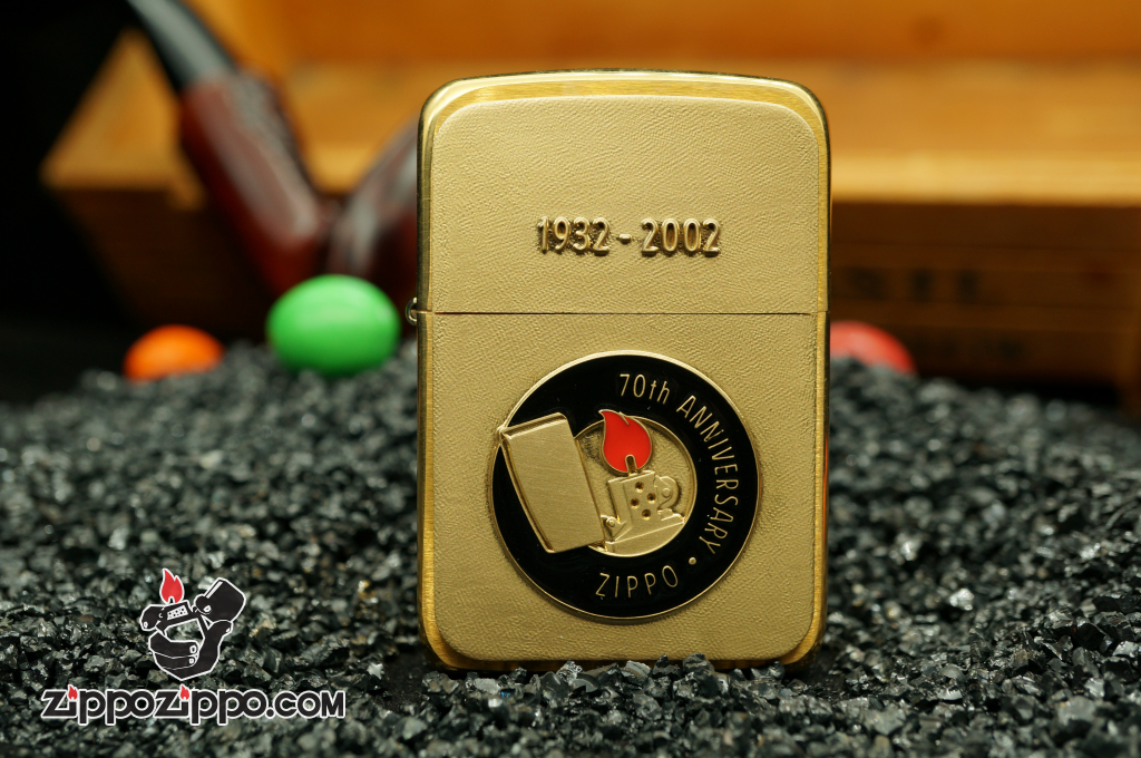 ZIPPO CỔ VỎ ĐỒNG KỶ NIỆM 70TH 1932-2002