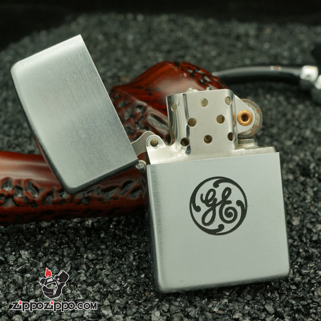 zippo cổ mầu bạc G:E sản xuất năm 1952