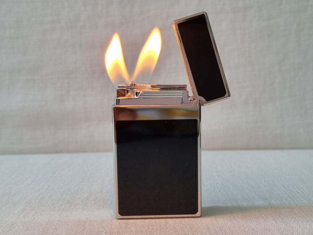 S.T. Dupont LeGrand Lighter, Dual Soft Flame & Torch