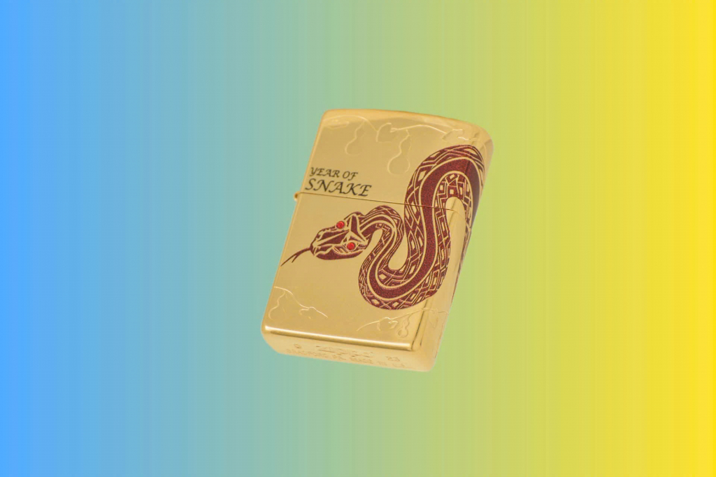 Zippo kỷ niệm năm Rắn 2025 phiên bản giới hạn 1000 chiếc thị trường Châu Á