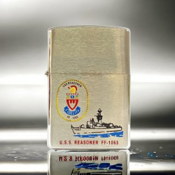 BẬT LỬA ZIPPO CHÍNH HÃNG BẢN MẠ CHROME KHẮC TÀU CHIẾN USS REASONER FF-1063 - Mã SP: ZPC4070-200