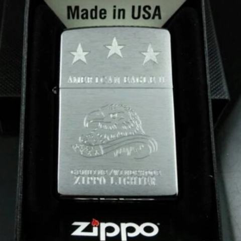 Bật lửa Zippo phiên bản khắc hình đại bàng và 3 ngôi sao