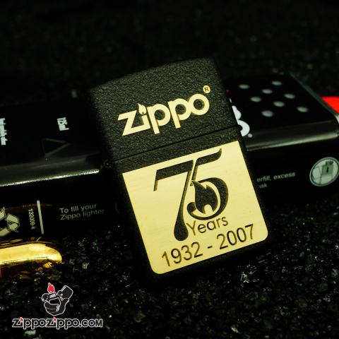 Bật lửa Zippo phiên bản màu đen nứt khăc kỷ niệm 75 năm