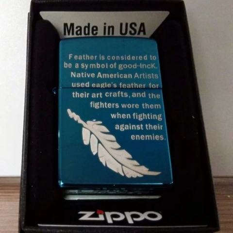 Bật lửa Zippo phiên bản Original in hình lông vũ