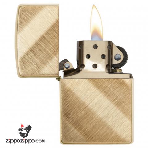 Zippo 29675 – Zippo Diagonal Weave Brass