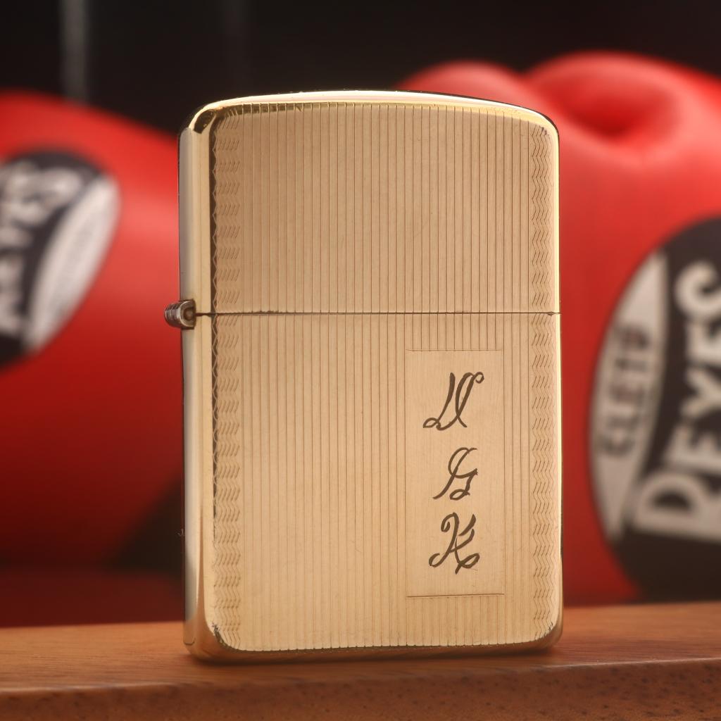 Zippo Bọc Vàng Nguyên Khối 10K Gold-Filled Sản Xuất Năm 1960s