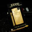 Zippo Cổ Slim Mạ Vàng Trên Nền Hoạ Tiết Đan Chéo SX Năm 2000