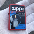 Zippo hình Zippo windproof lighter 1933 chèn sản xuất năm 2011 (cái)
