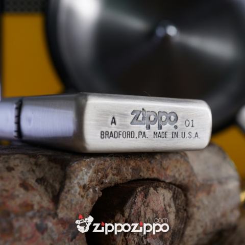 Zippo Malboro La Bàn đỏ